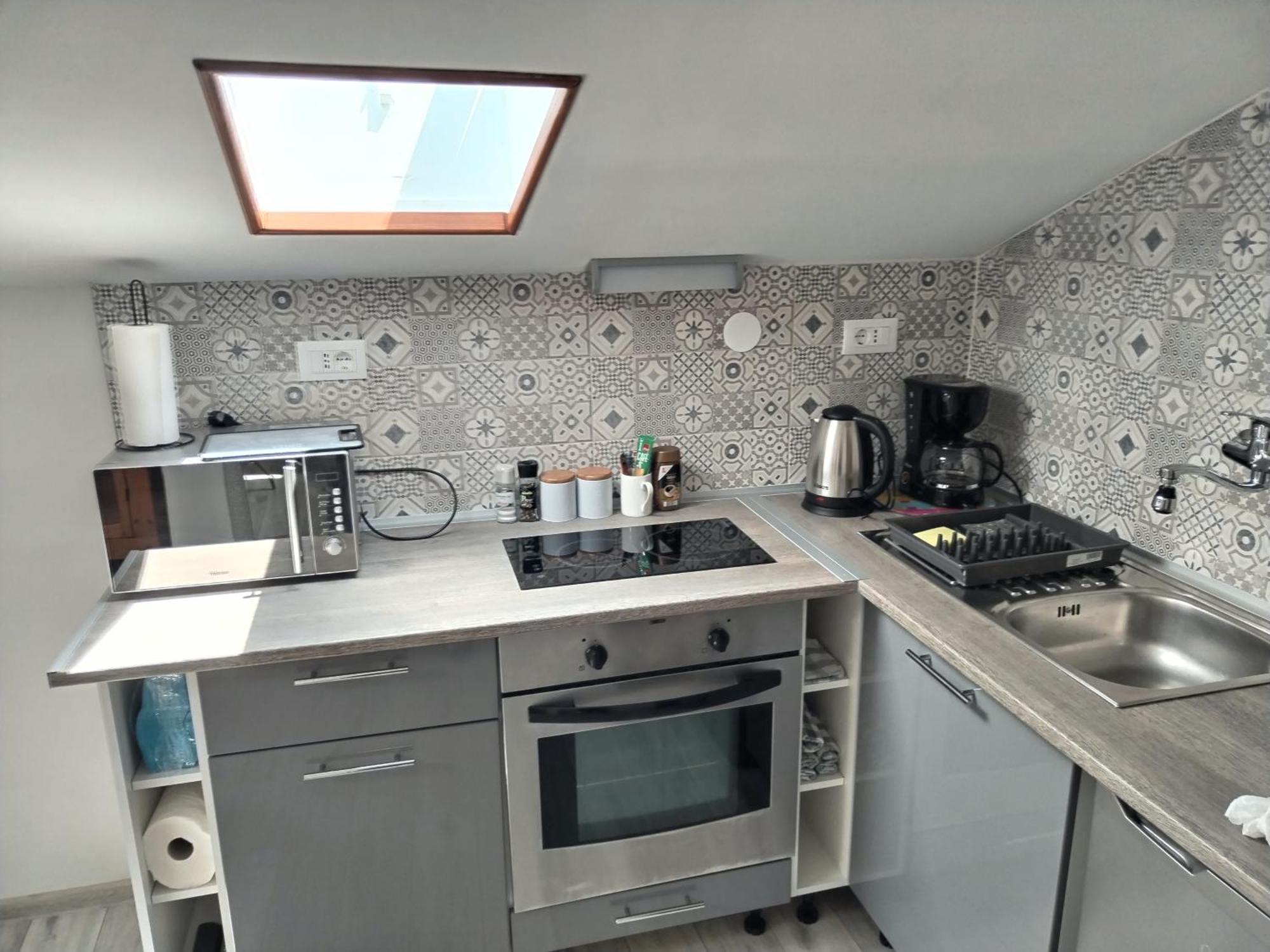 Apartments Anica โรวีน ภายนอก รูปภาพ